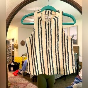 Madewell texture and thread mock neck tank top off white and black textured